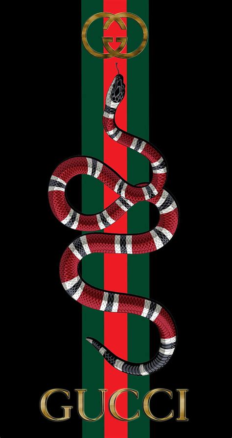 gucci serpente logo|gucci snake emblem.